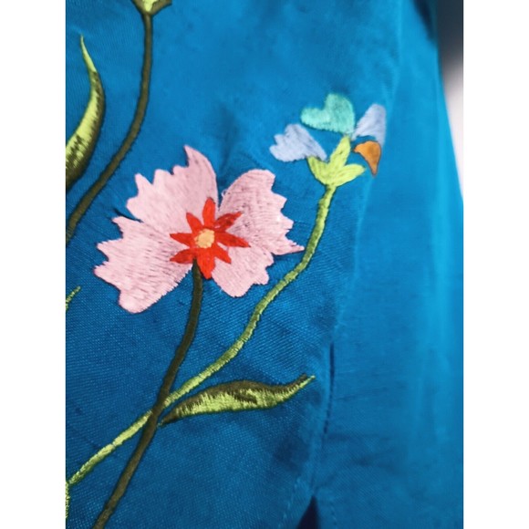 Halmore Plus Women's Sz 20W Blue Linen Blend Shirt Floral Embroidered Blouse - Picture 6 of 15